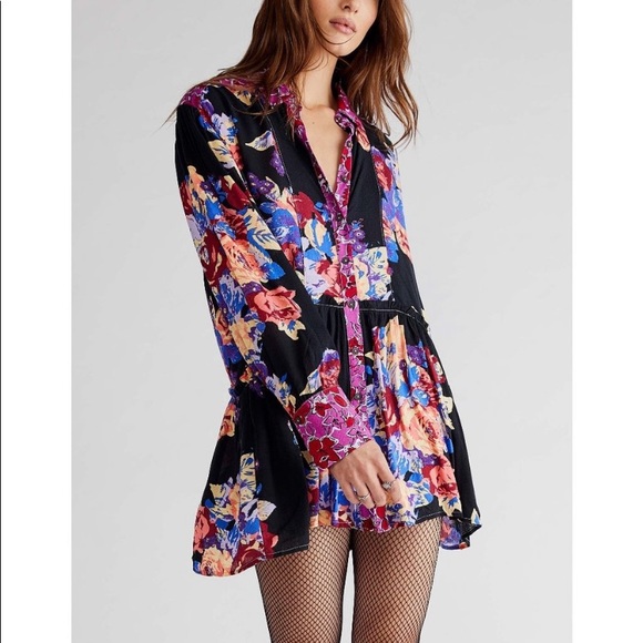 FREE PEOPLE “BRUNCH A BRUNCH”TUNIC/ LAST ONE NO OFFERS - Picture 2 of 10